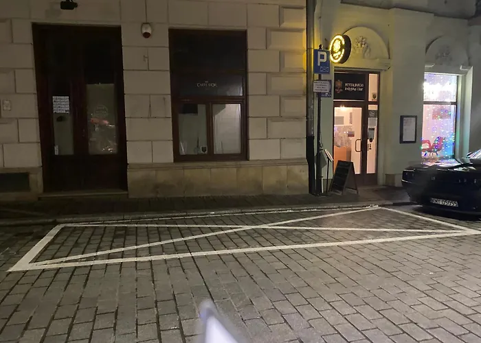 Wiślna Main Square Hotel apartamentowy 3*