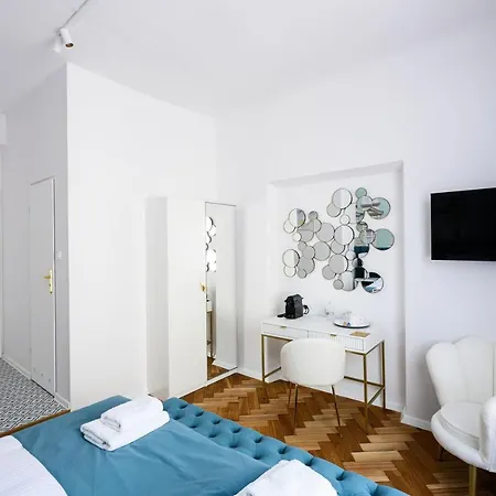 Wislna Main Square מלון דירות קרקוב